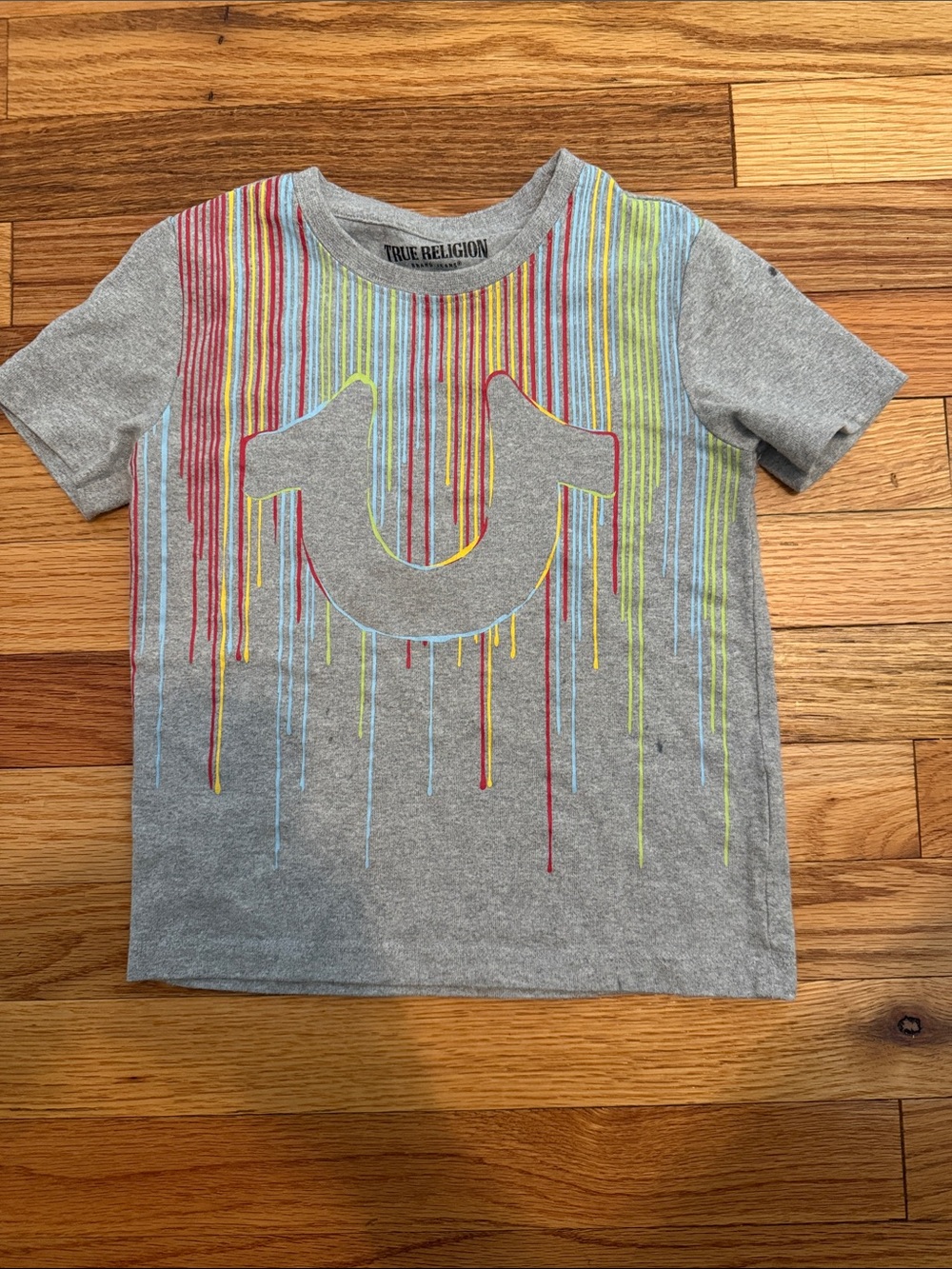 True Religion Gray Tee with Rainbow Drip Horseshoe